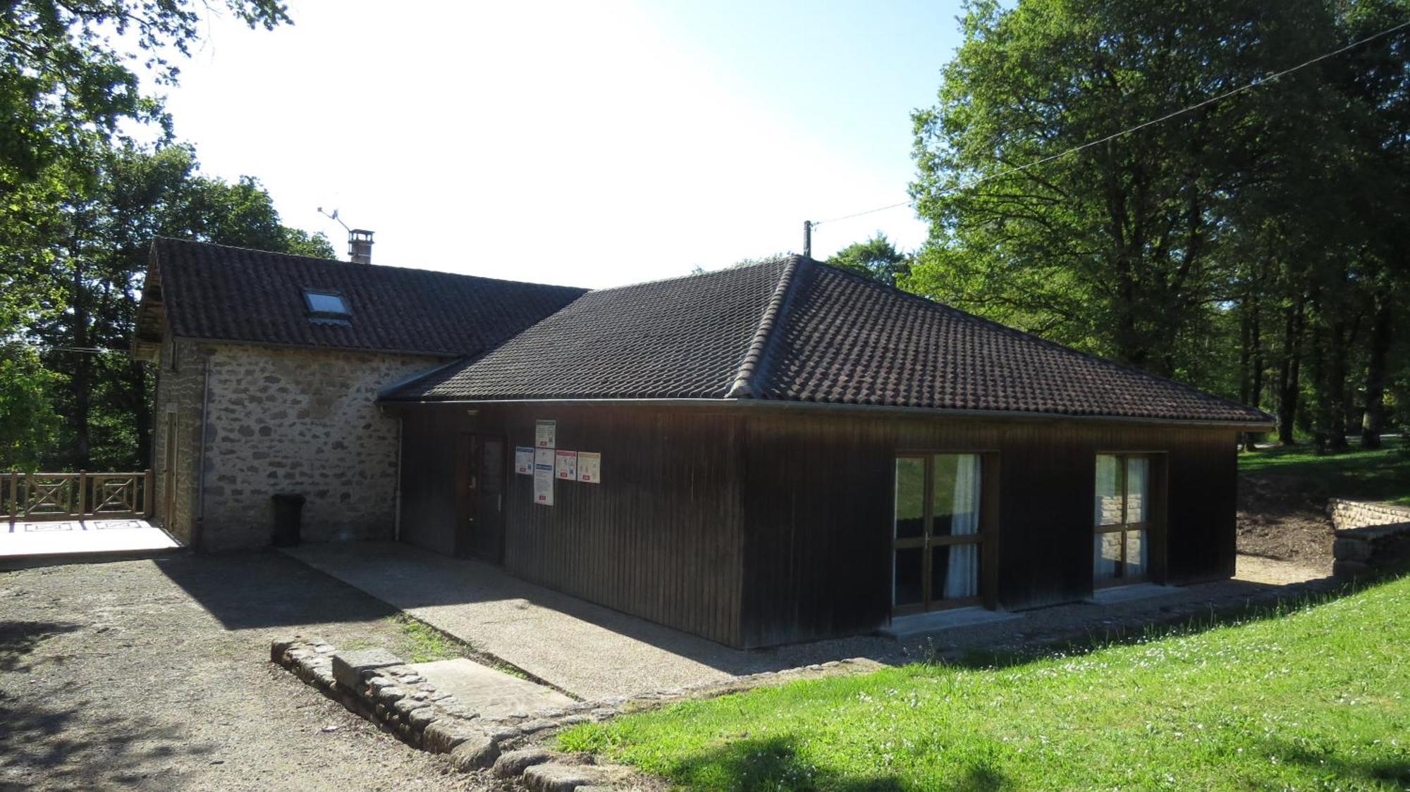 Gite Du Domaine Le Moulin D Aiguemarde Razes Extérieur photo